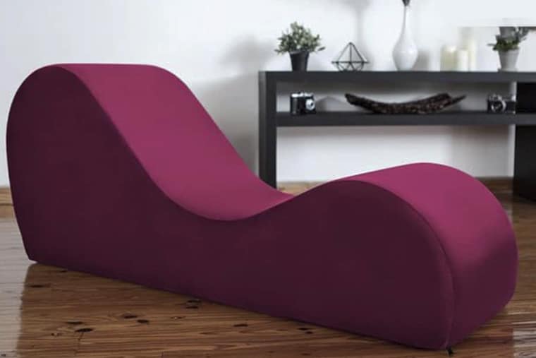 Hình ảnh ghế tình yêu